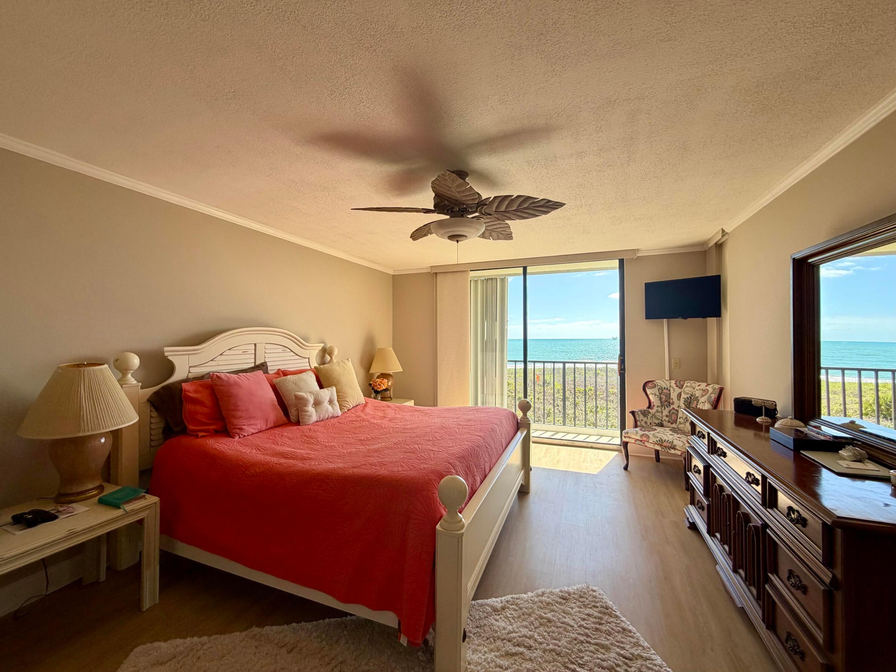 TIARA TOWERS CONDOMINIUM - Residential