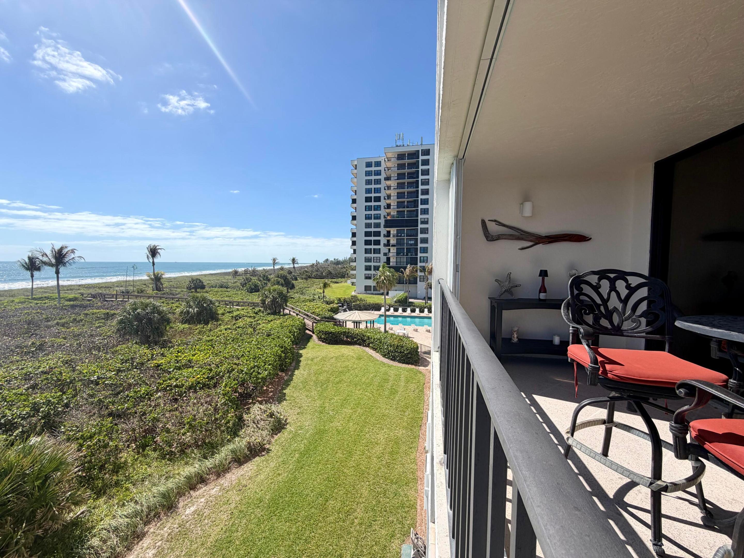 TIARA TOWERS CONDOMINIUM - Residential