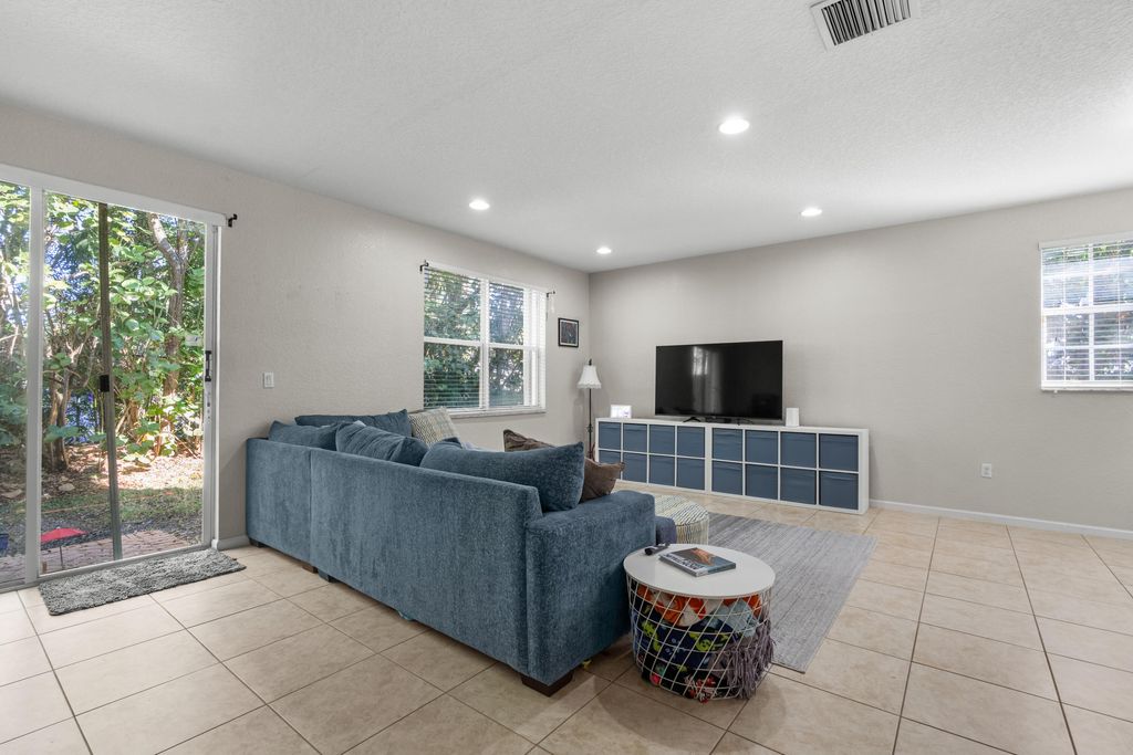 Photo of 16169 Poppyseed Circle #606, Delray Beach, FL 33484 (MLS # R11157403)