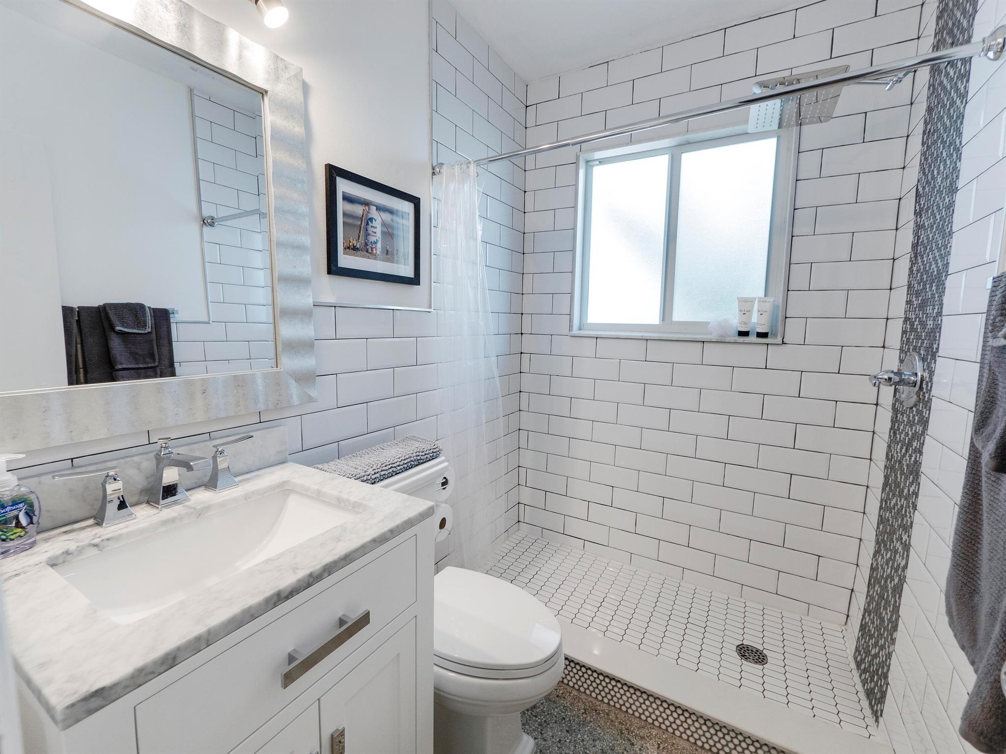 PALM BEACH SHORES - Residential Lease