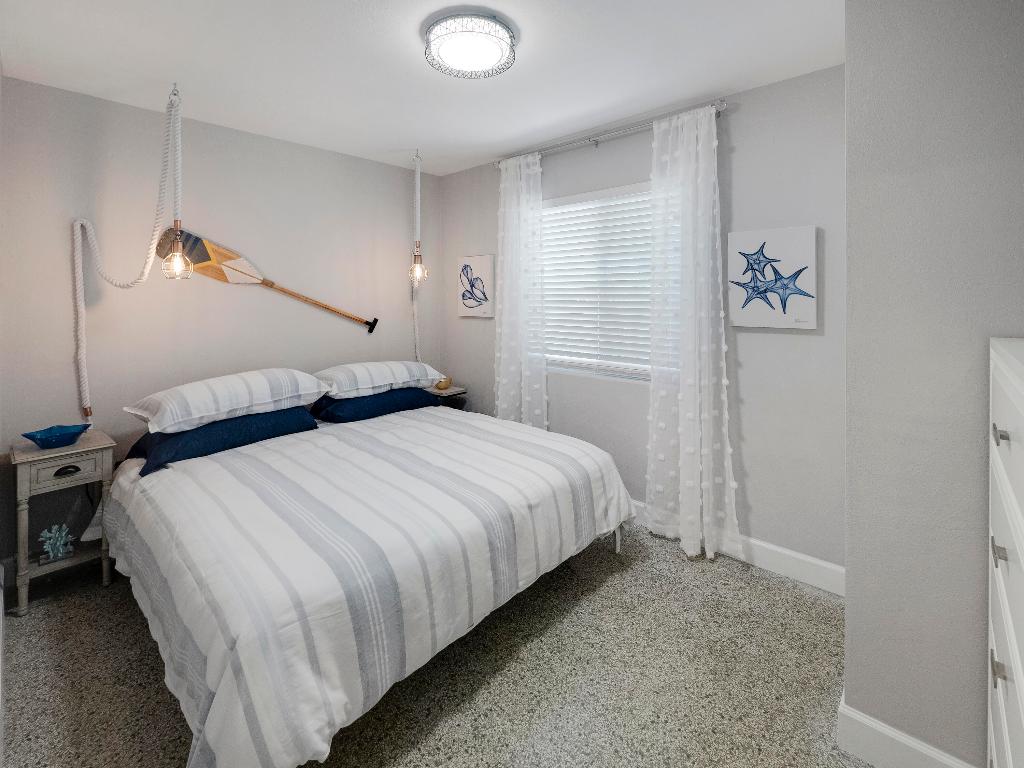 PALM BEACH SHORES - Residential Lease