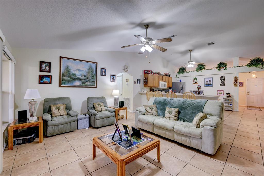 PORT ST LUCIE SECTION 7 - Residential