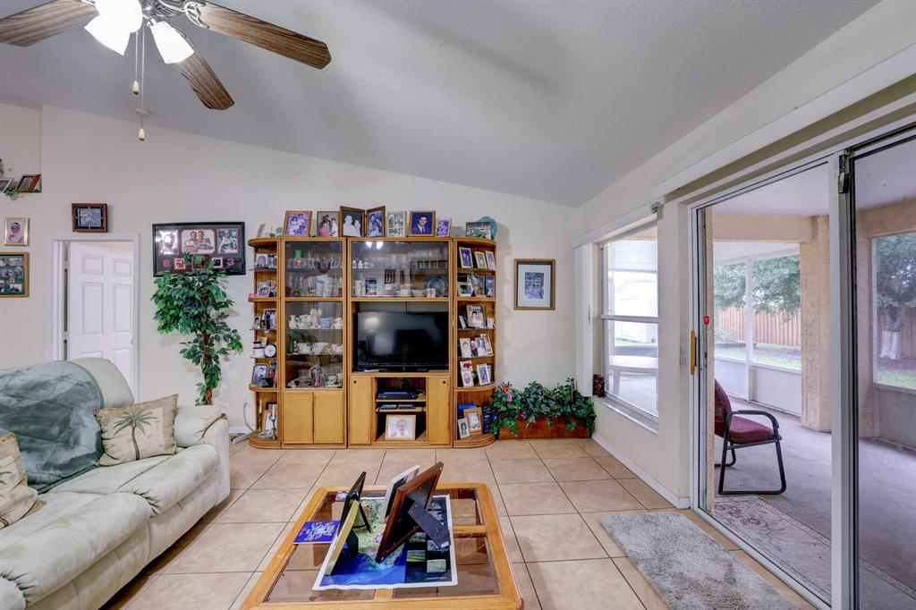 PORT ST LUCIE SECTION 7 - Residential