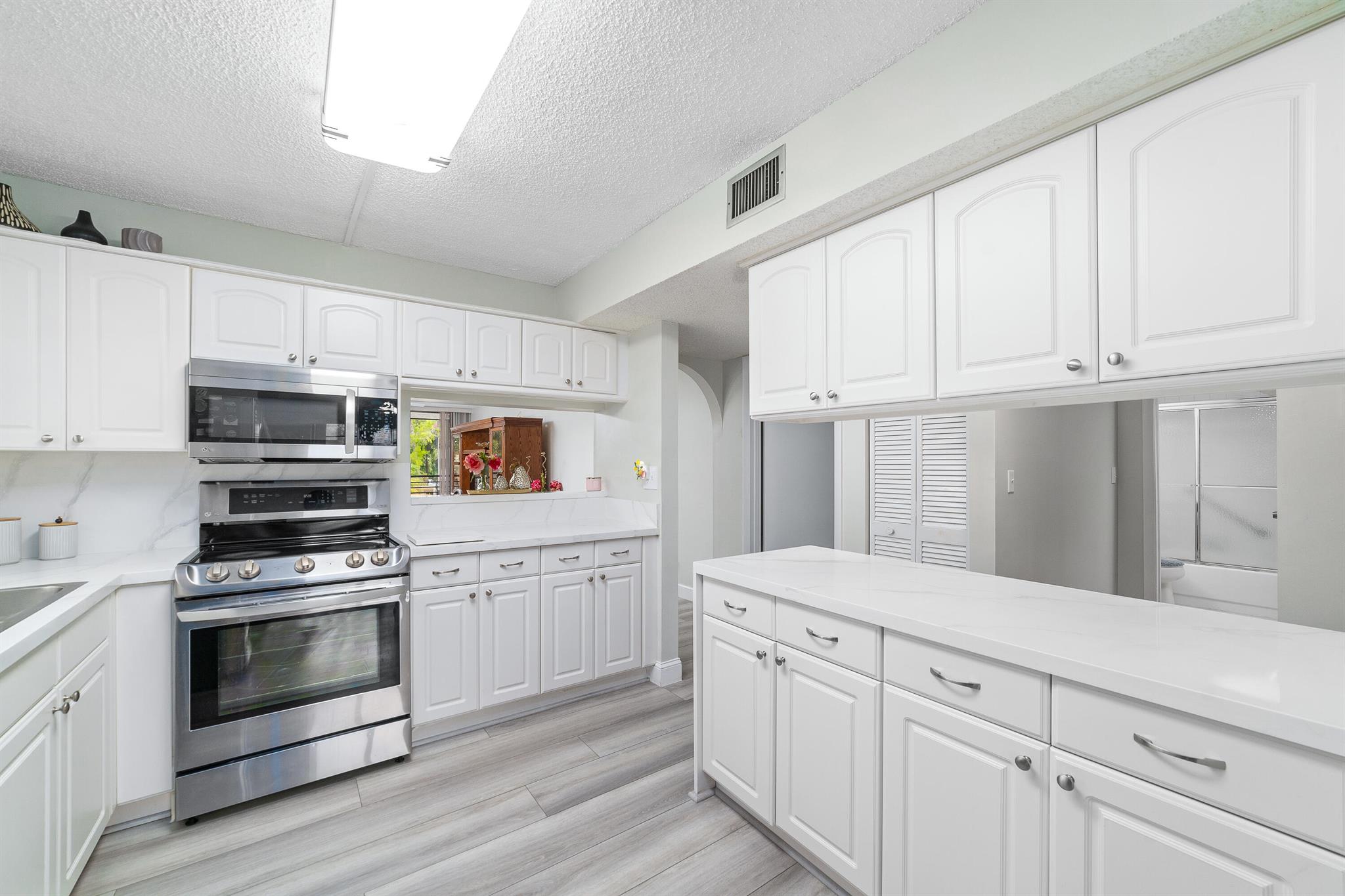 BONAIRE AT WOODMONT NO 4 - Residential