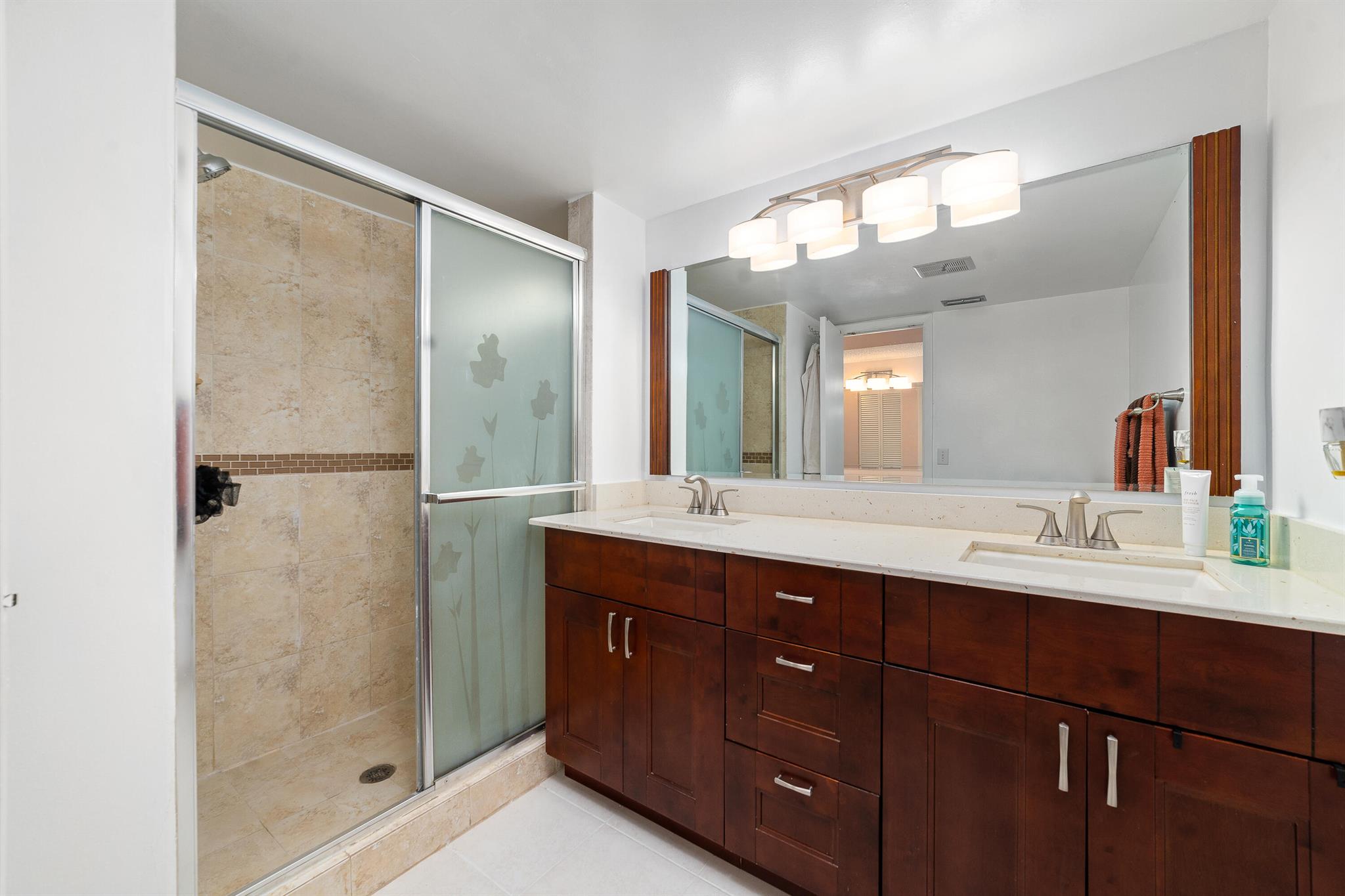 BONAIRE AT WOODMONT NO 4 - Residential