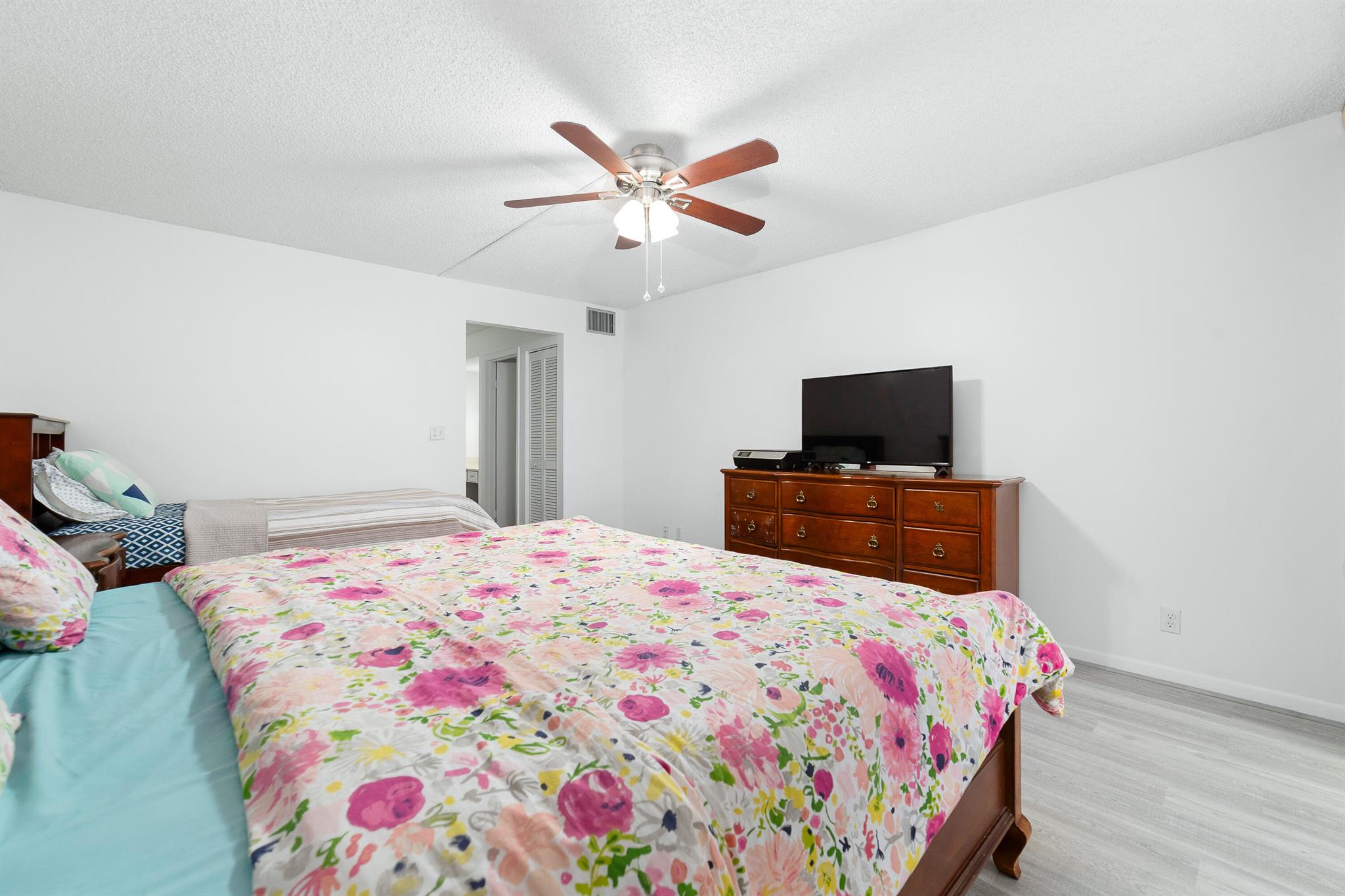 BONAIRE AT WOODMONT NO 4 - Residential