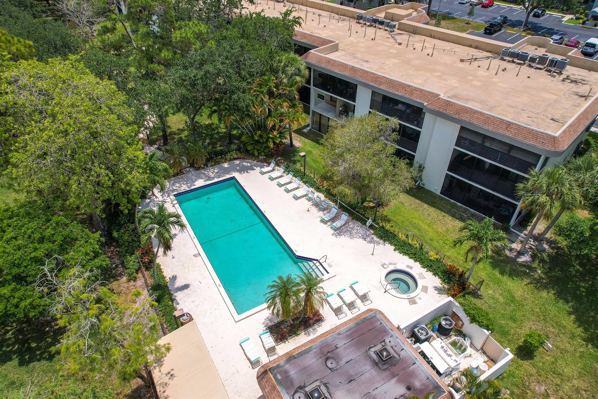 BONAIRE AT WOODMONT NO 4 - Residential