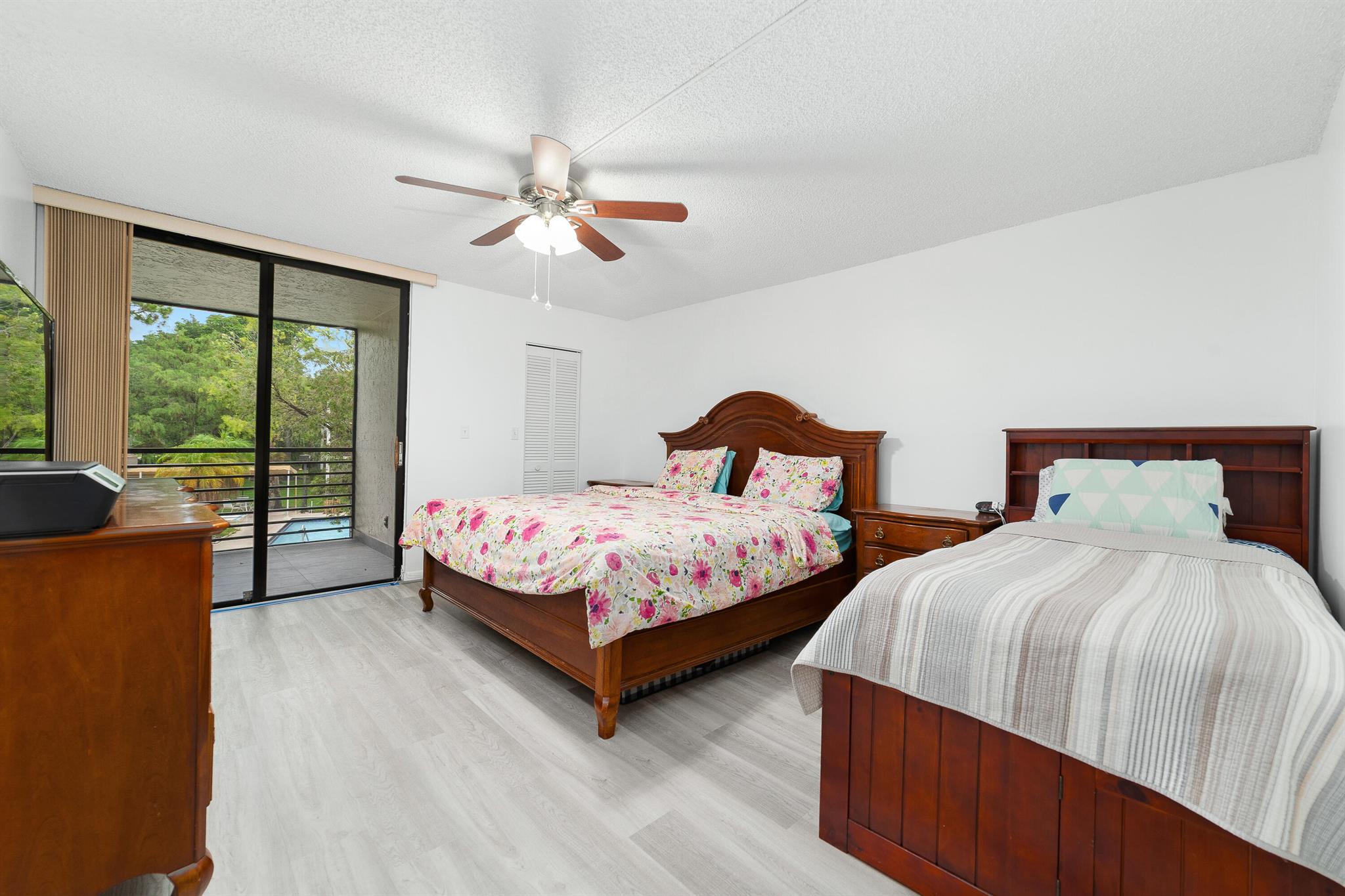 BONAIRE AT WOODMONT NO 4 - Residential