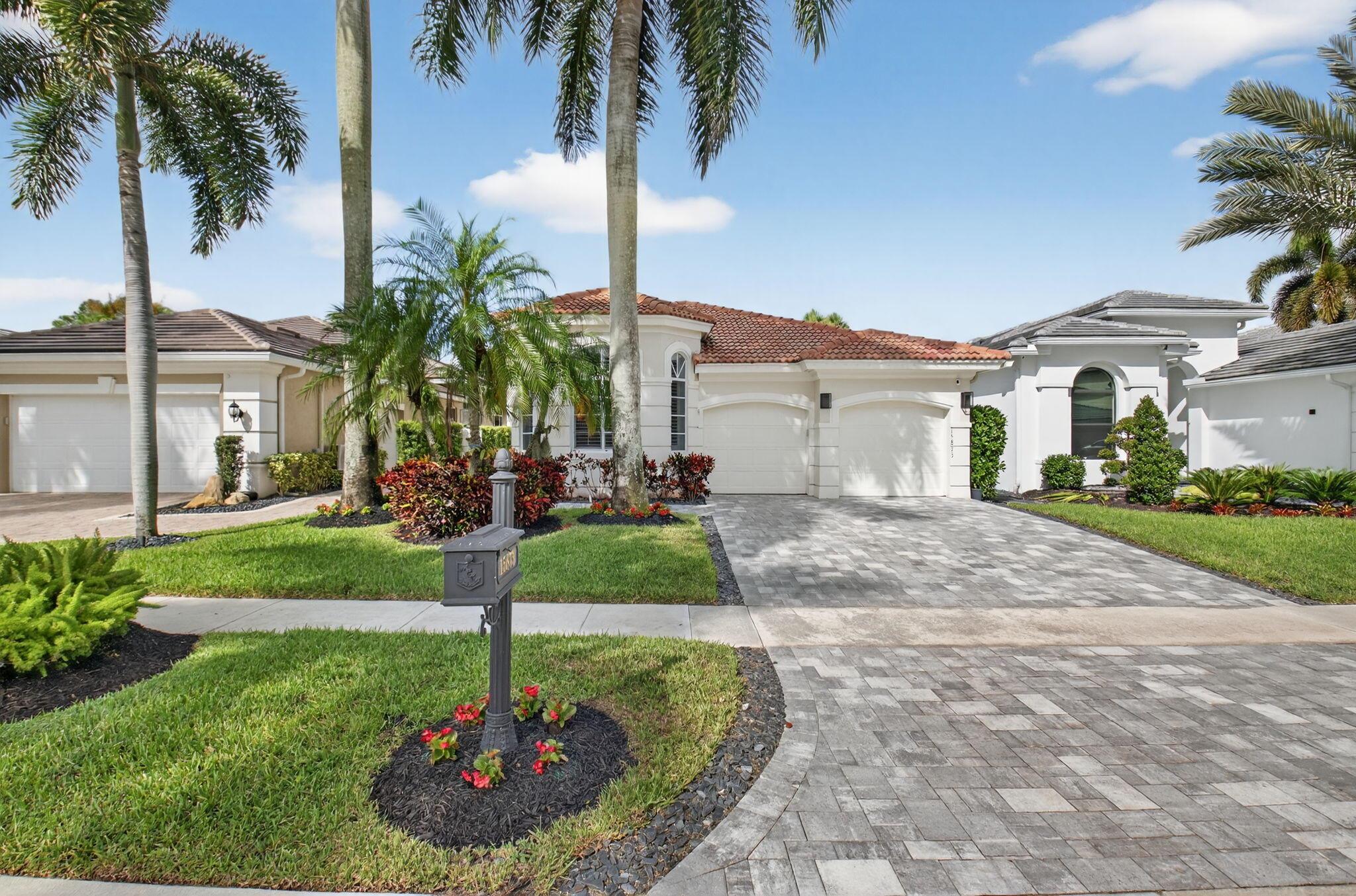 Mizner Country Club - Residential