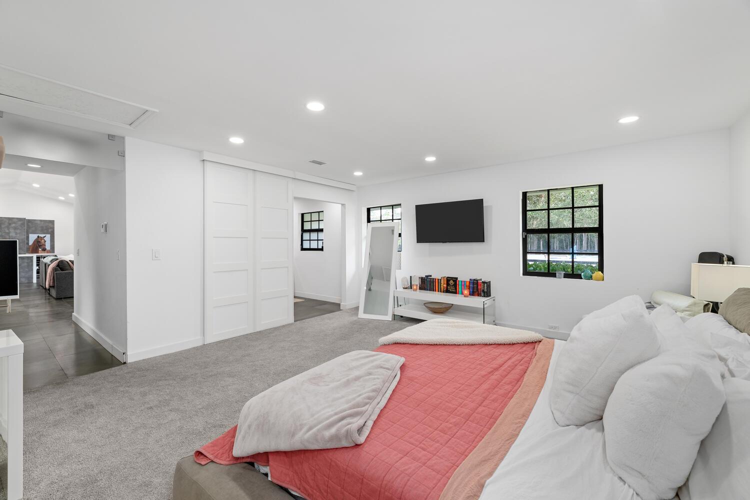 HOMELAND - Residential