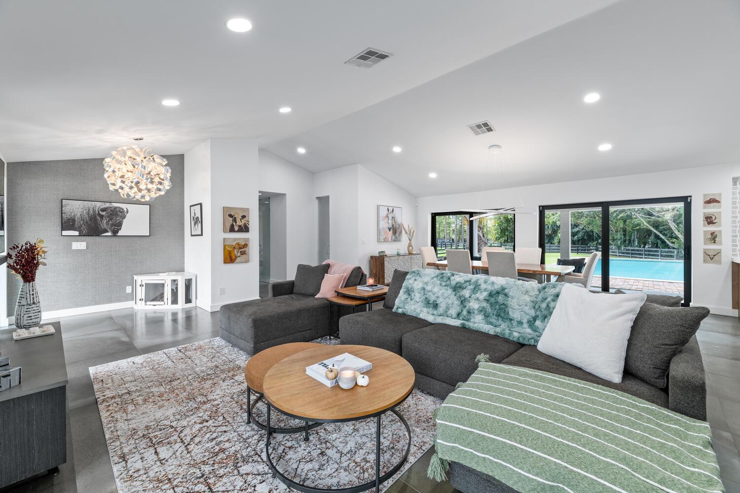 HOMELAND - Residential