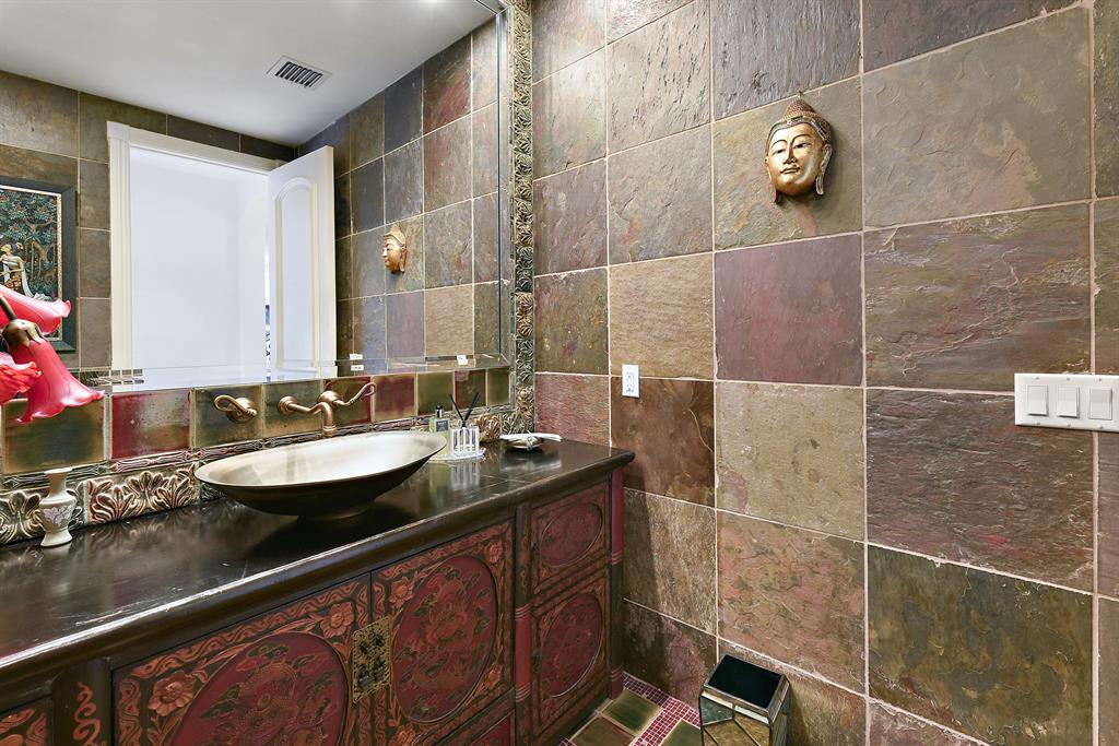 ST ANDREWS COUNTRY CLUB - Residential