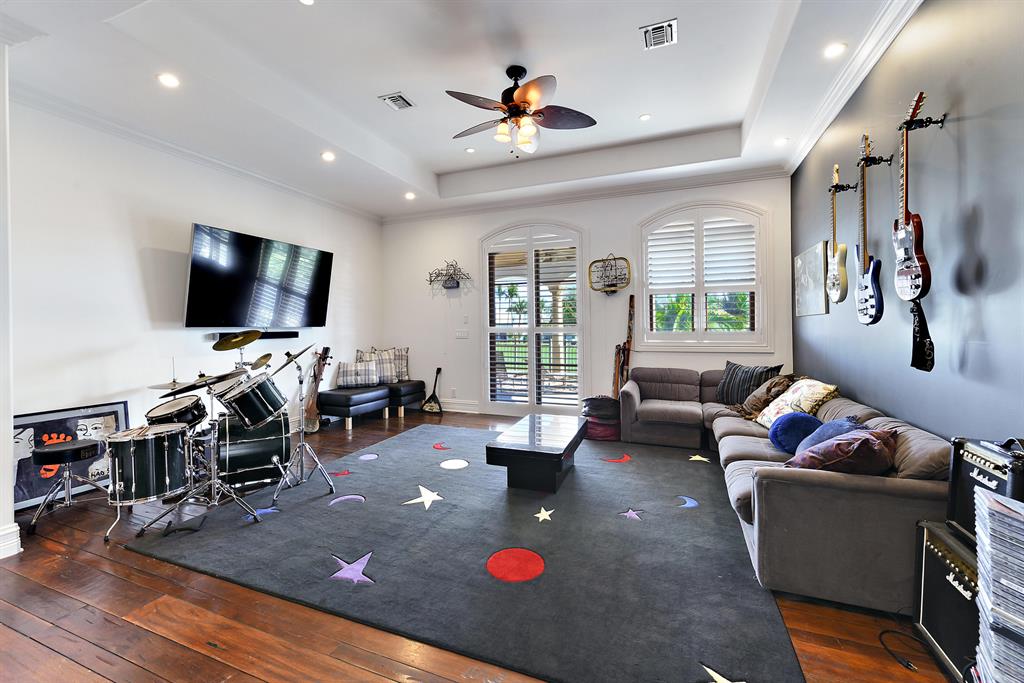 ST ANDREWS COUNTRY CLUB - Residential