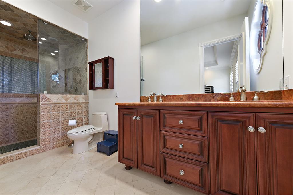 ST ANDREWS COUNTRY CLUB - Residential