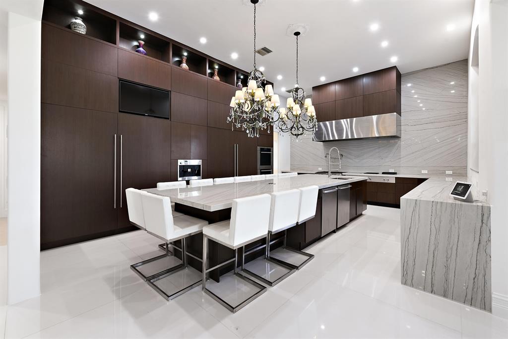 ST ANDREWS COUNTRY CLUB - Residential