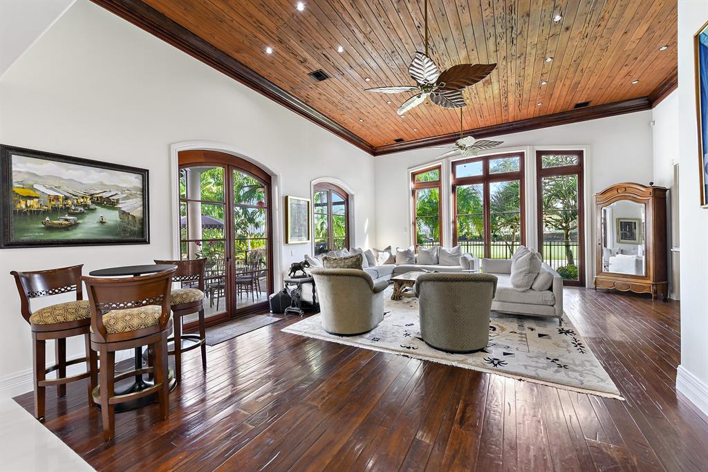 ST ANDREWS COUNTRY CLUB - Residential