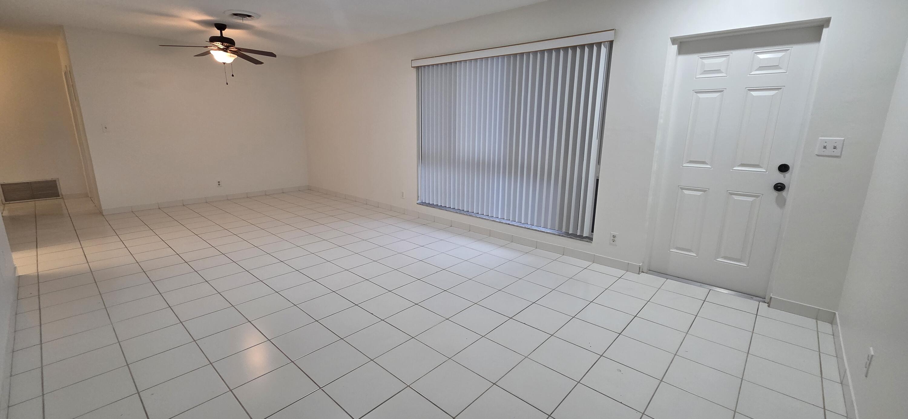 CORAL HIGHLANDS RESUB BLKS 1 & 2 - Residential Lease