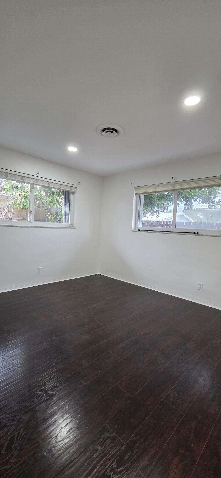 CORAL HIGHLANDS RESUB BLKS 1 & 2 - Residential Lease