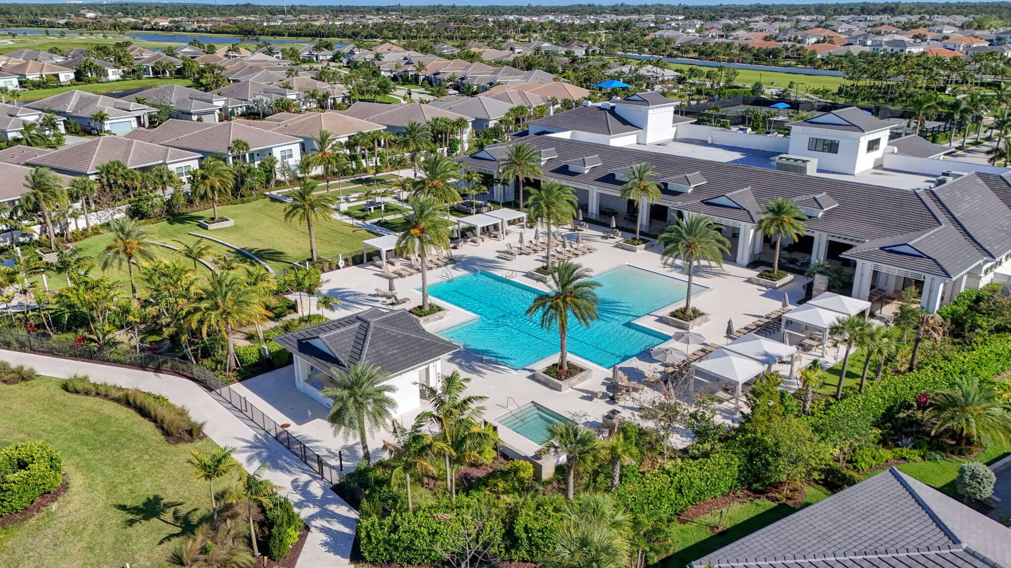 AVENIR - Residential