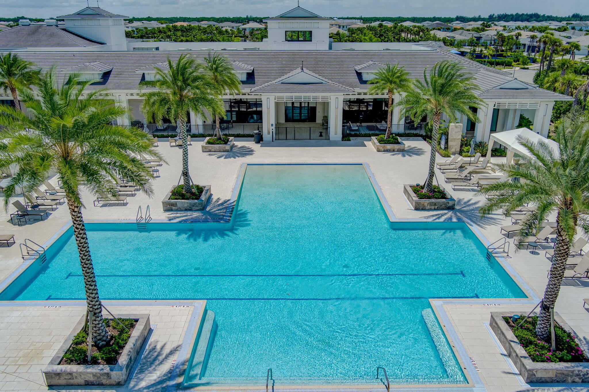AVENIR - Residential