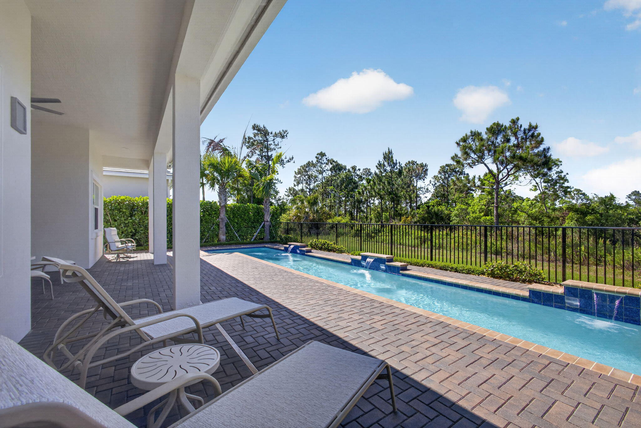 AVENIR - Residential