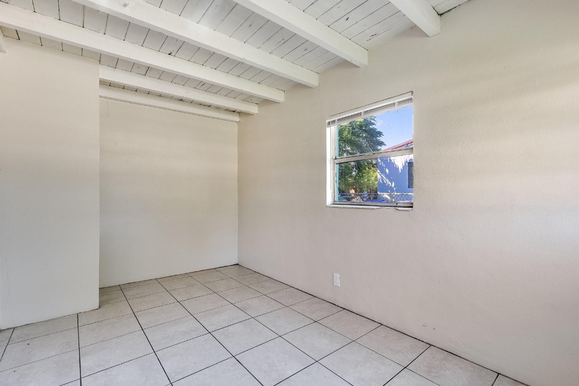 Palm View - Residential