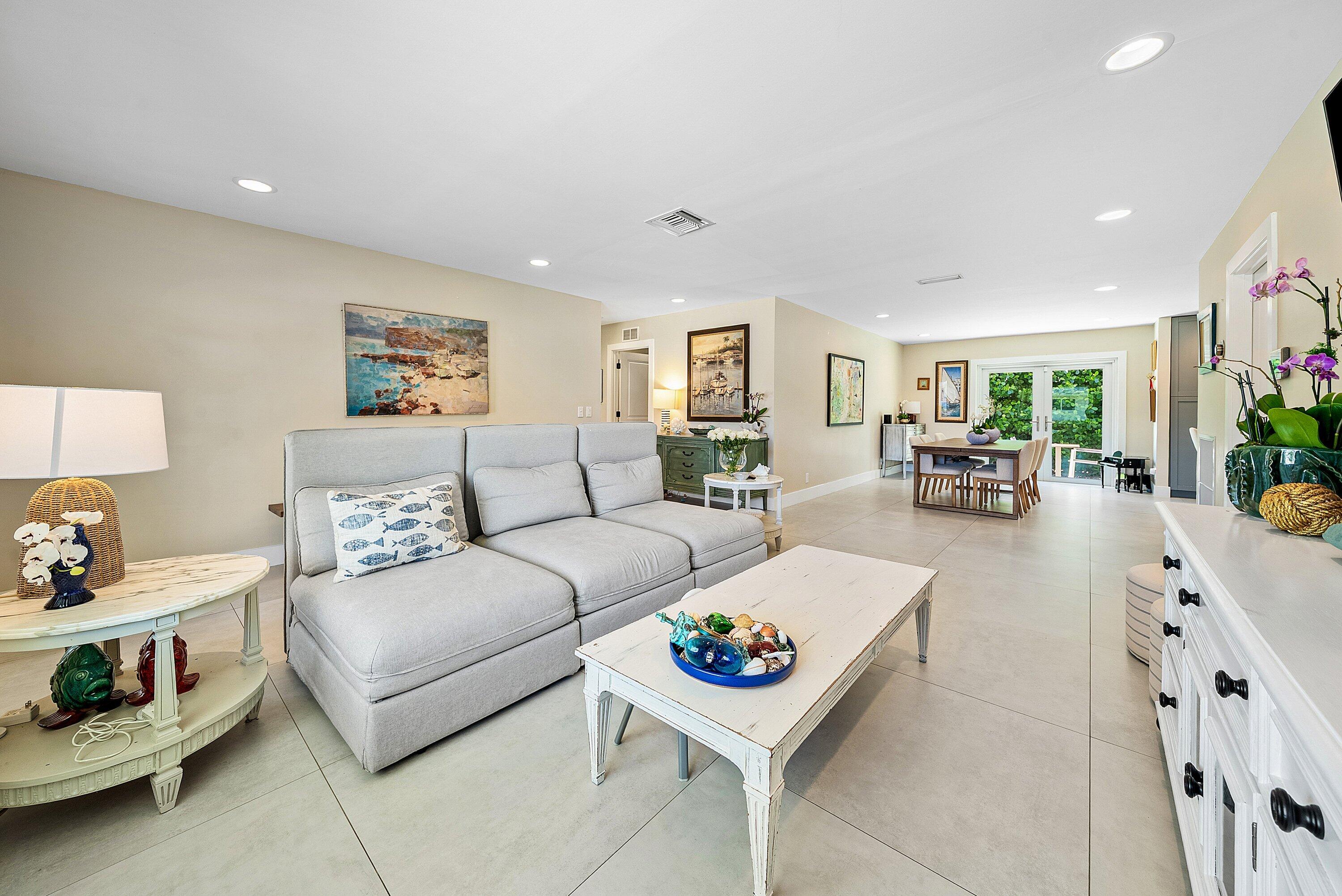 HARBOR ESTATES - Residential