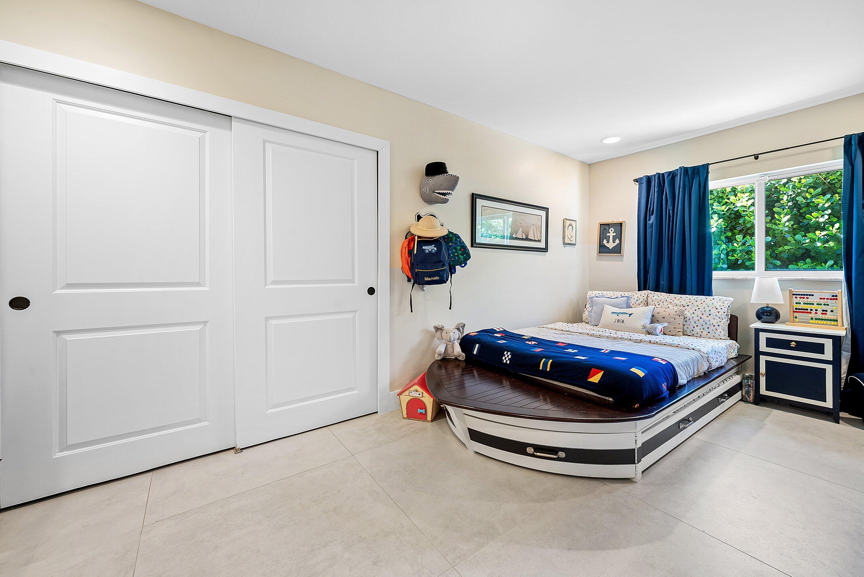 HARBOR ESTATES - Residential