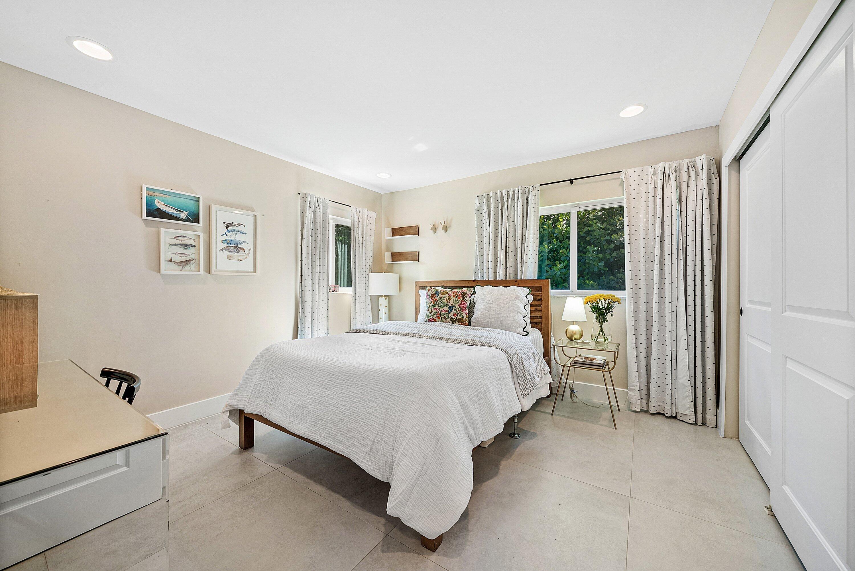 HARBOR ESTATES - Residential