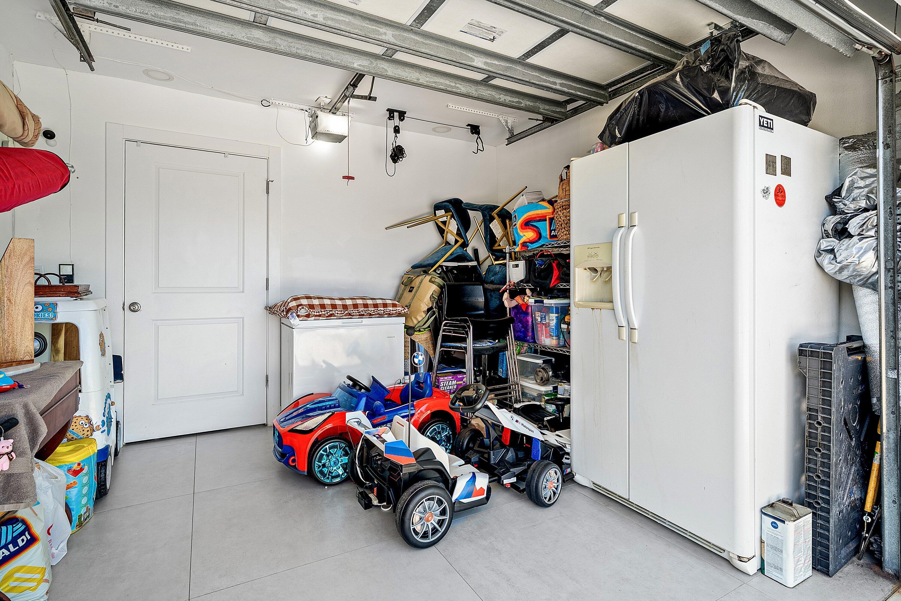 HARBOR ESTATES - Residential