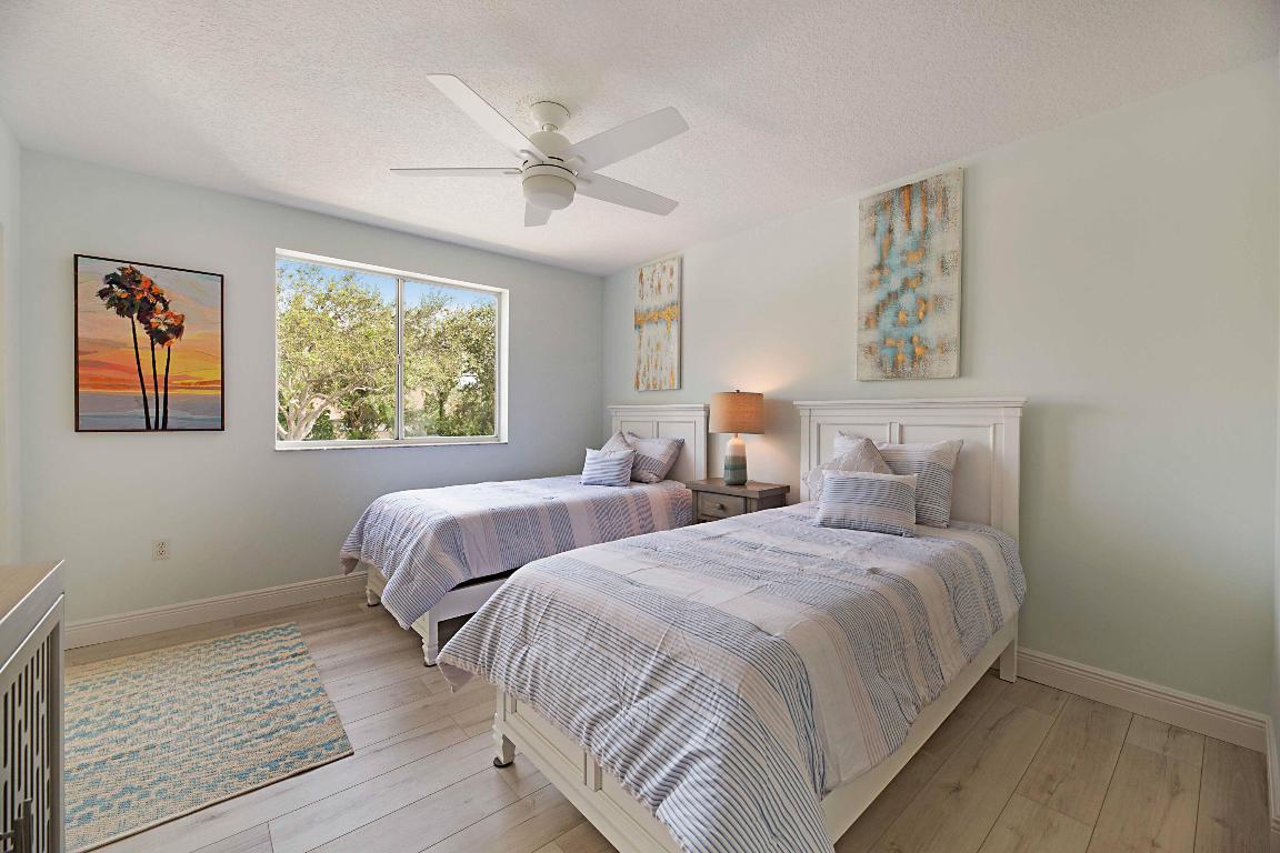 LIGHTHOUSE COVE AT TEQUESTA CONDO - Residential Lease