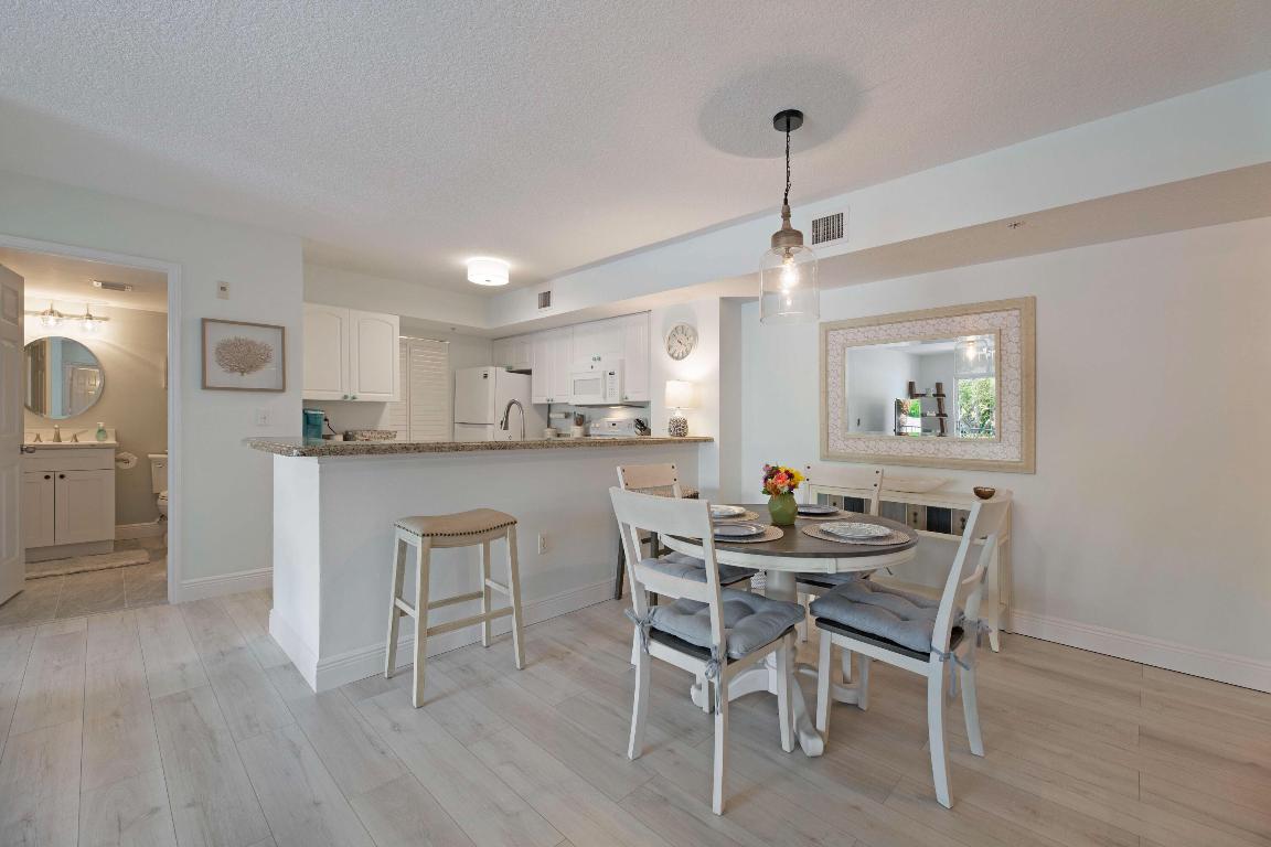 LIGHTHOUSE COVE AT TEQUESTA CONDO - Residential Lease