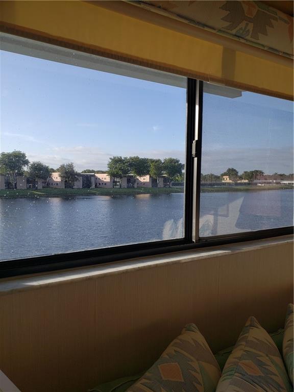 Lakes of Delray - Residential