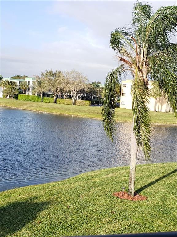 Lakes of Delray - Residential