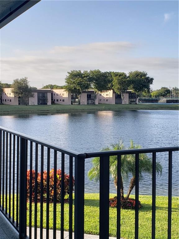 Lakes of Delray - Residential