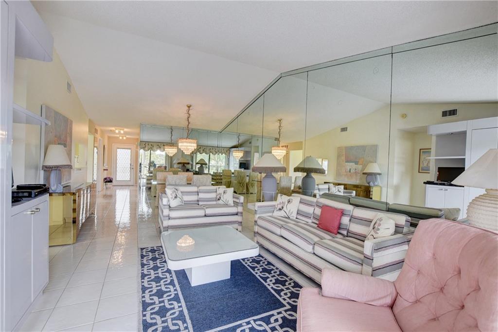 Lakes of Delray - Residential