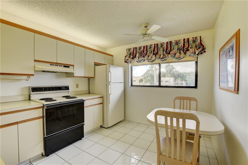 Lakes of Delray - Residential