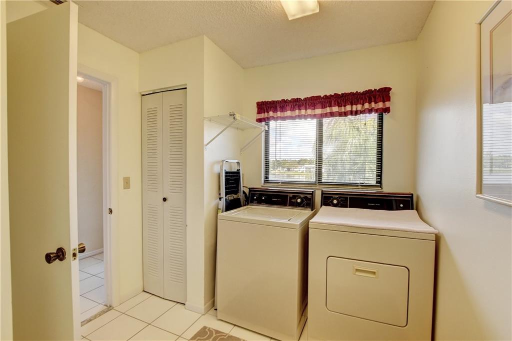 Lakes of Delray - Residential