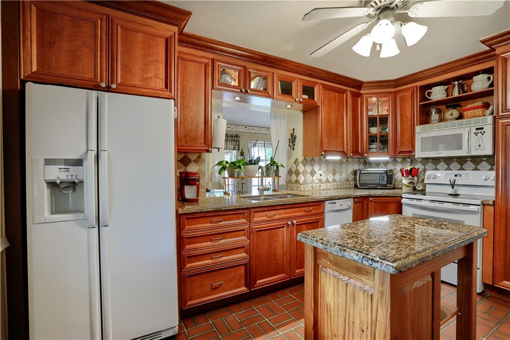 Shorewood 45-36 B - Residential