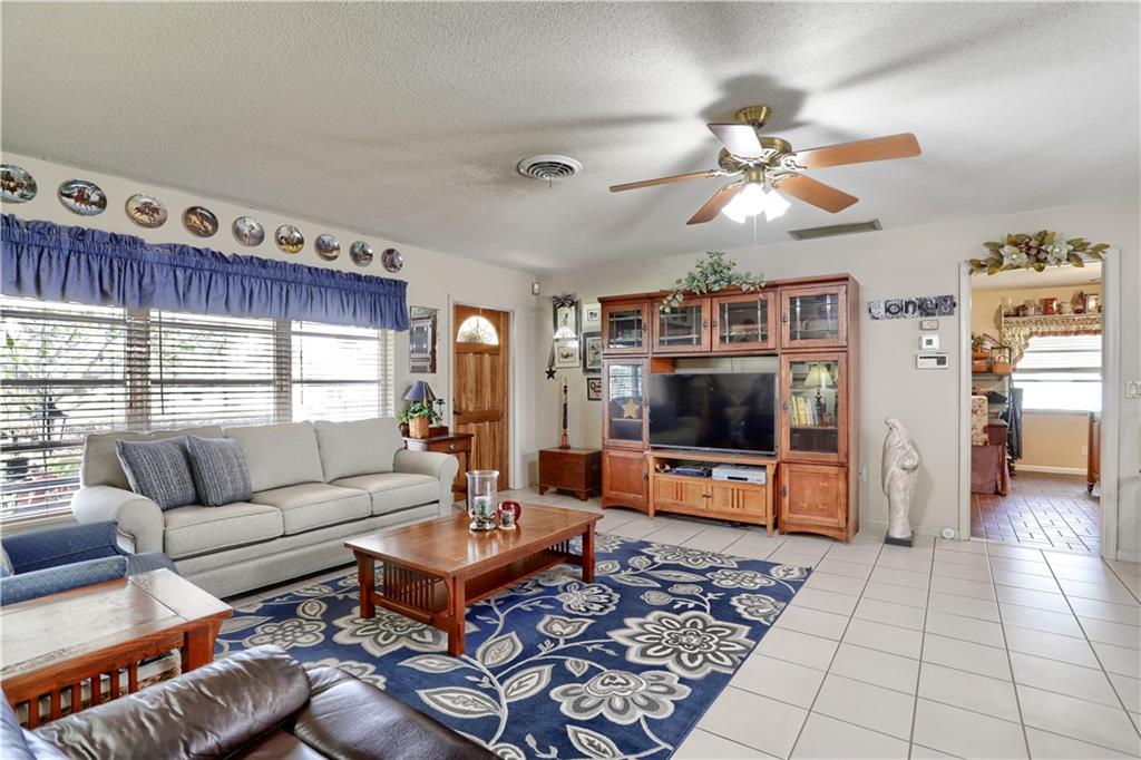 Shorewood 45-36 B - Residential