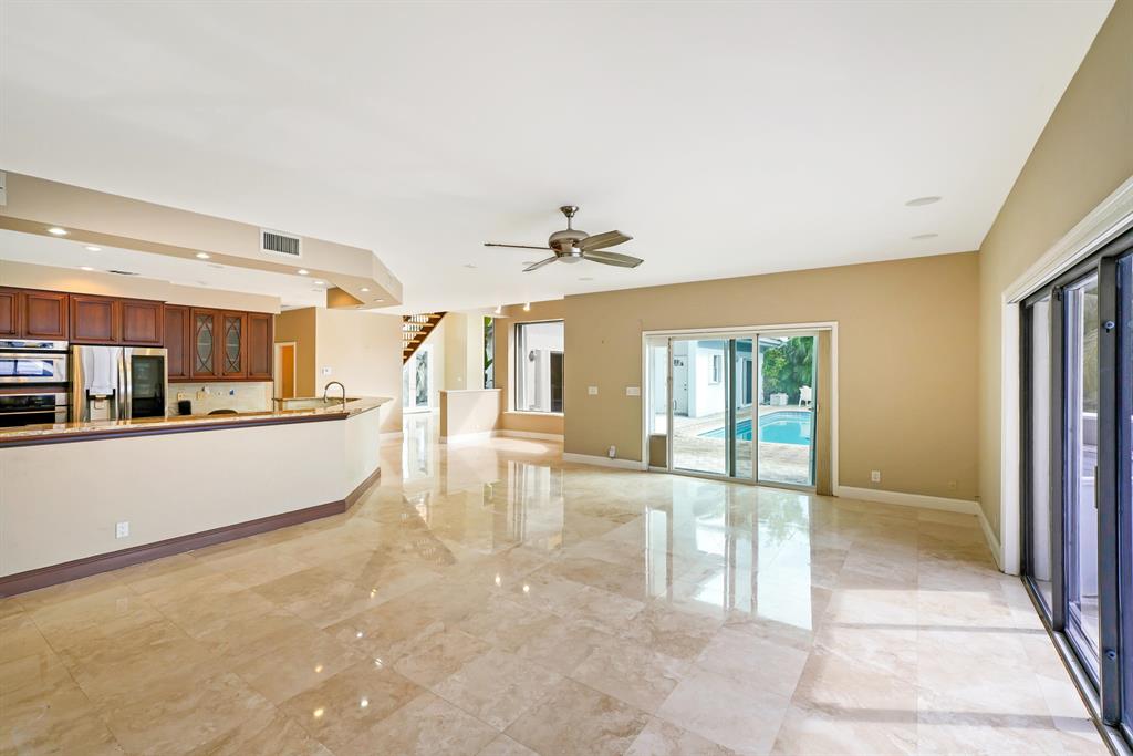 LIGHTHOUSE POINT 6TH SEC - Residential