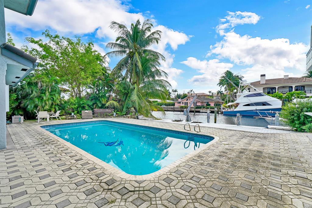 LIGHTHOUSE POINT 6TH SEC - Residential