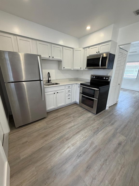 Dania Heights Ext 5-19 B - Residential Lease