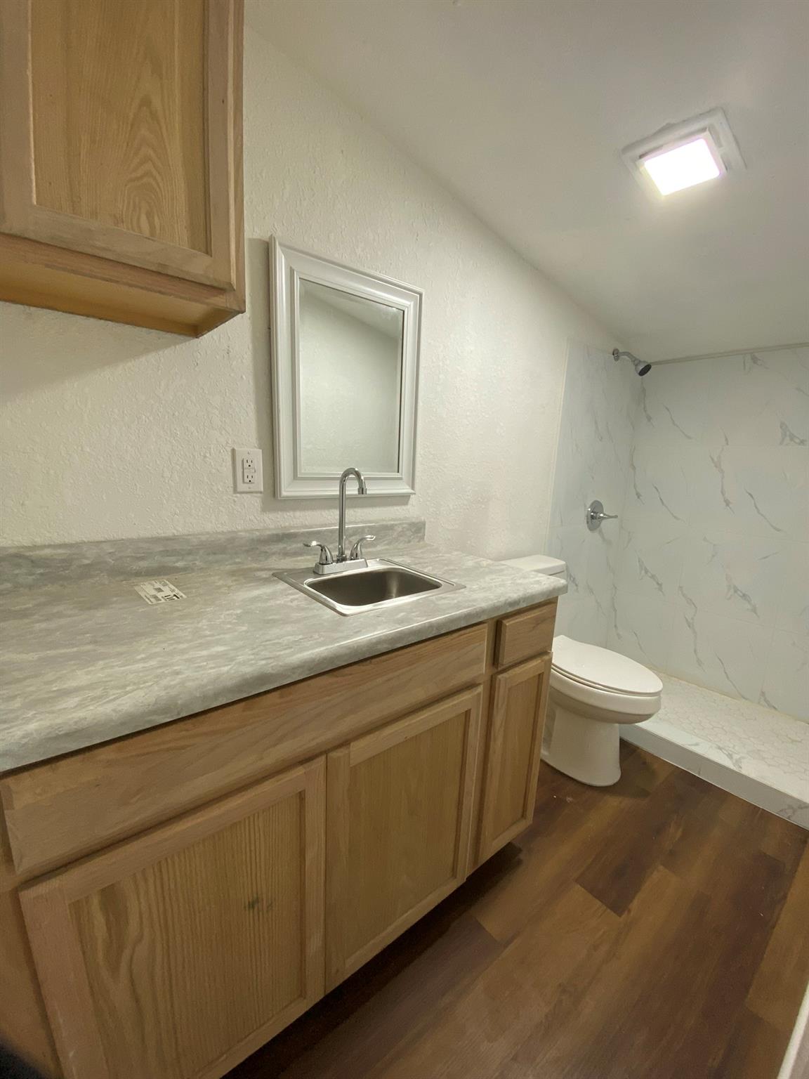 Biscayne Gardens Sec G - Residential Lease