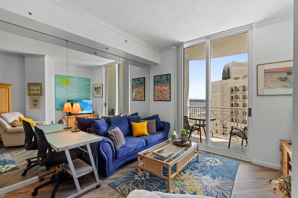 Photo of 255 Evernia Street #1518, West Palm Beach, FL 33401 (MLS # B26009772)