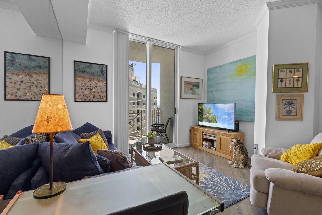 Photo of 255 Evernia Street #1518, West Palm Beach, FL 33401 (MLS # B26009772)