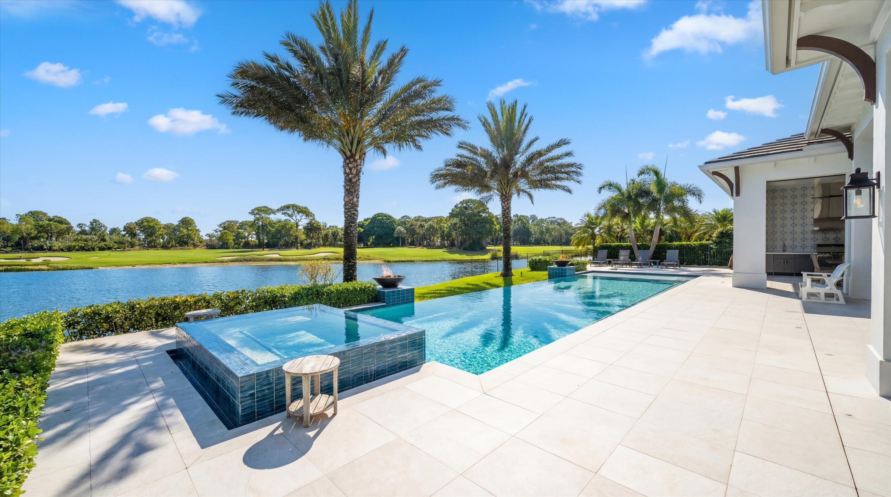 LOXAHATCHEE CLUB AT MAPLEWOOD 7 PH 2 - Residential