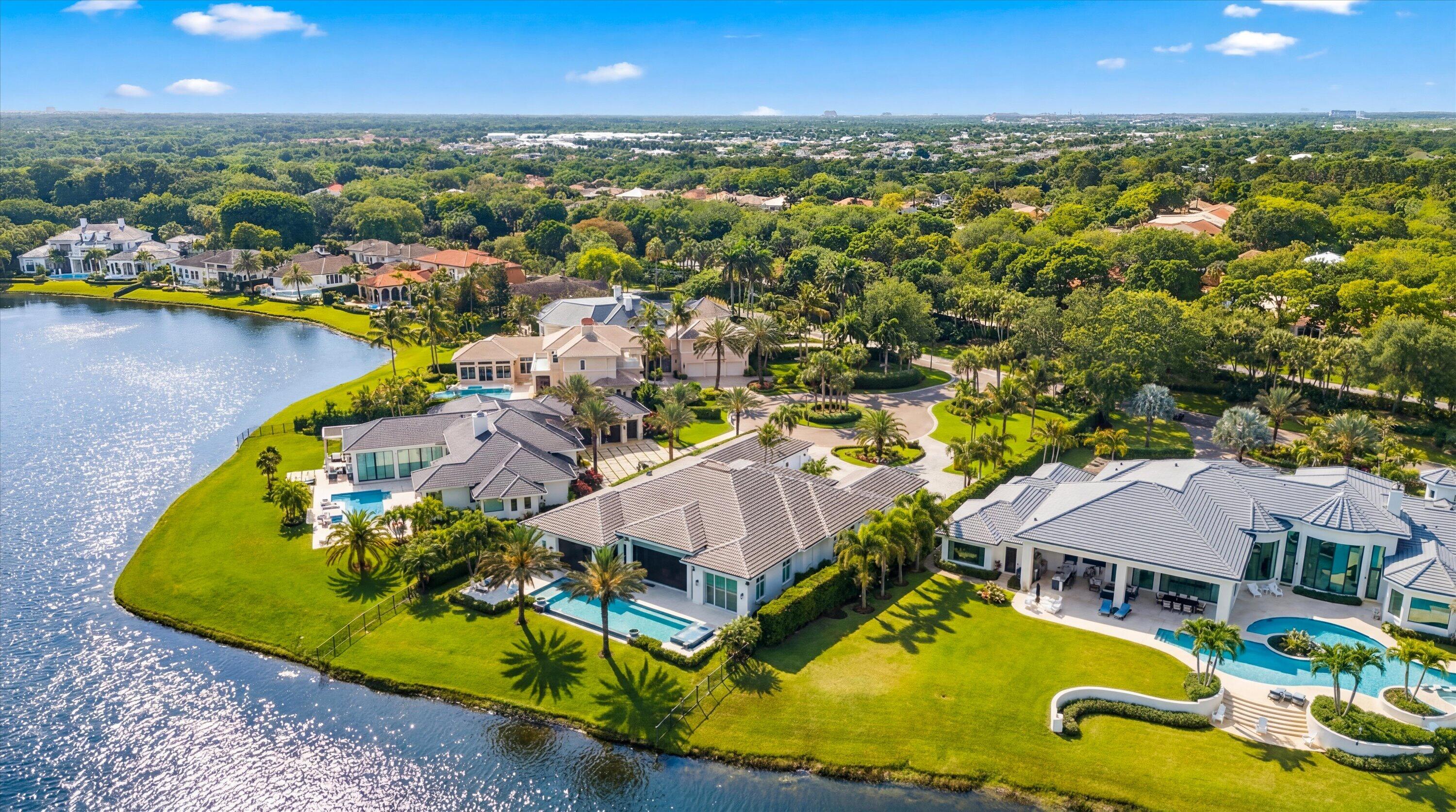 LOXAHATCHEE CLUB AT MAPLEWOOD 7 PH 2 - Residential