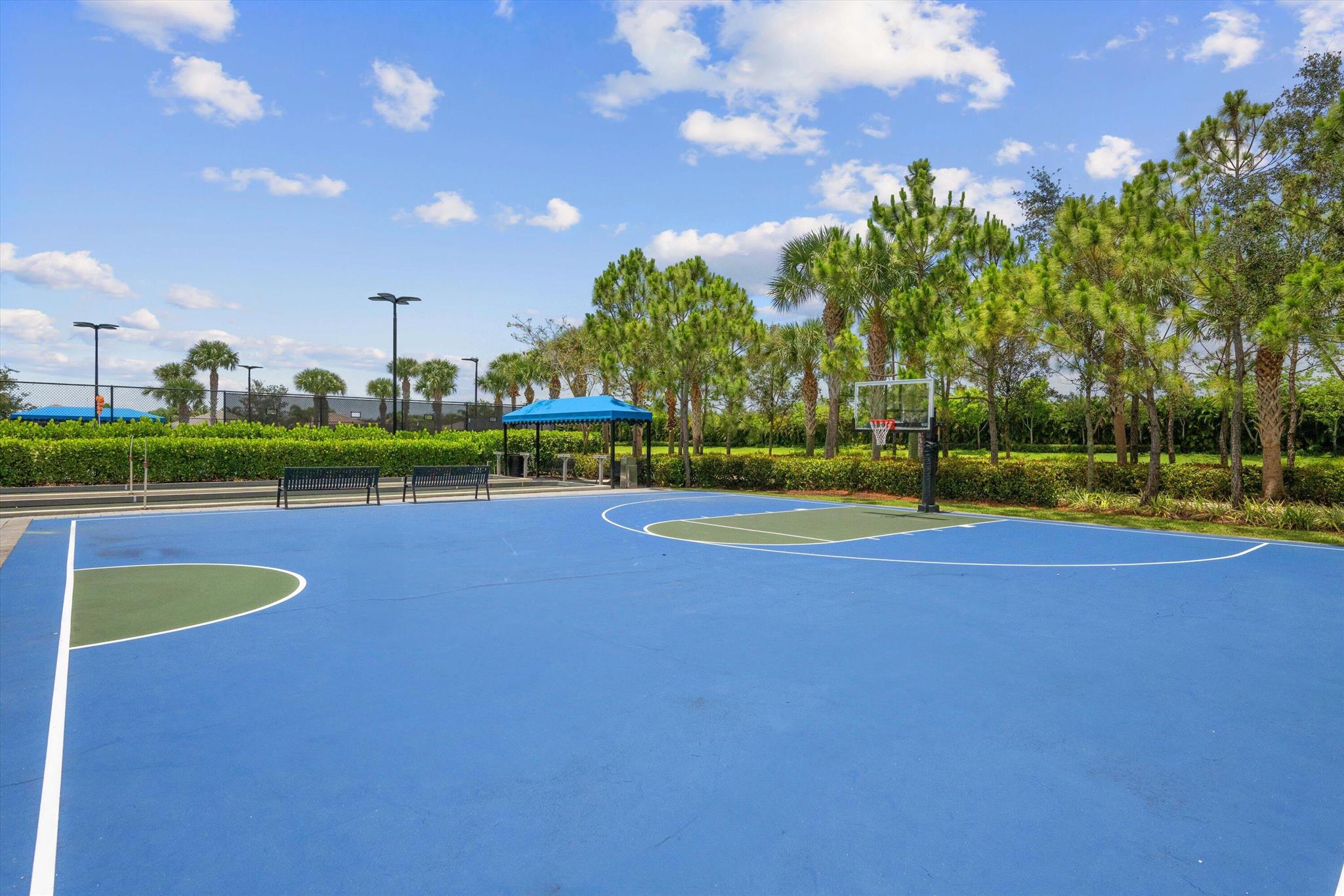 Valencia Bay - Residential