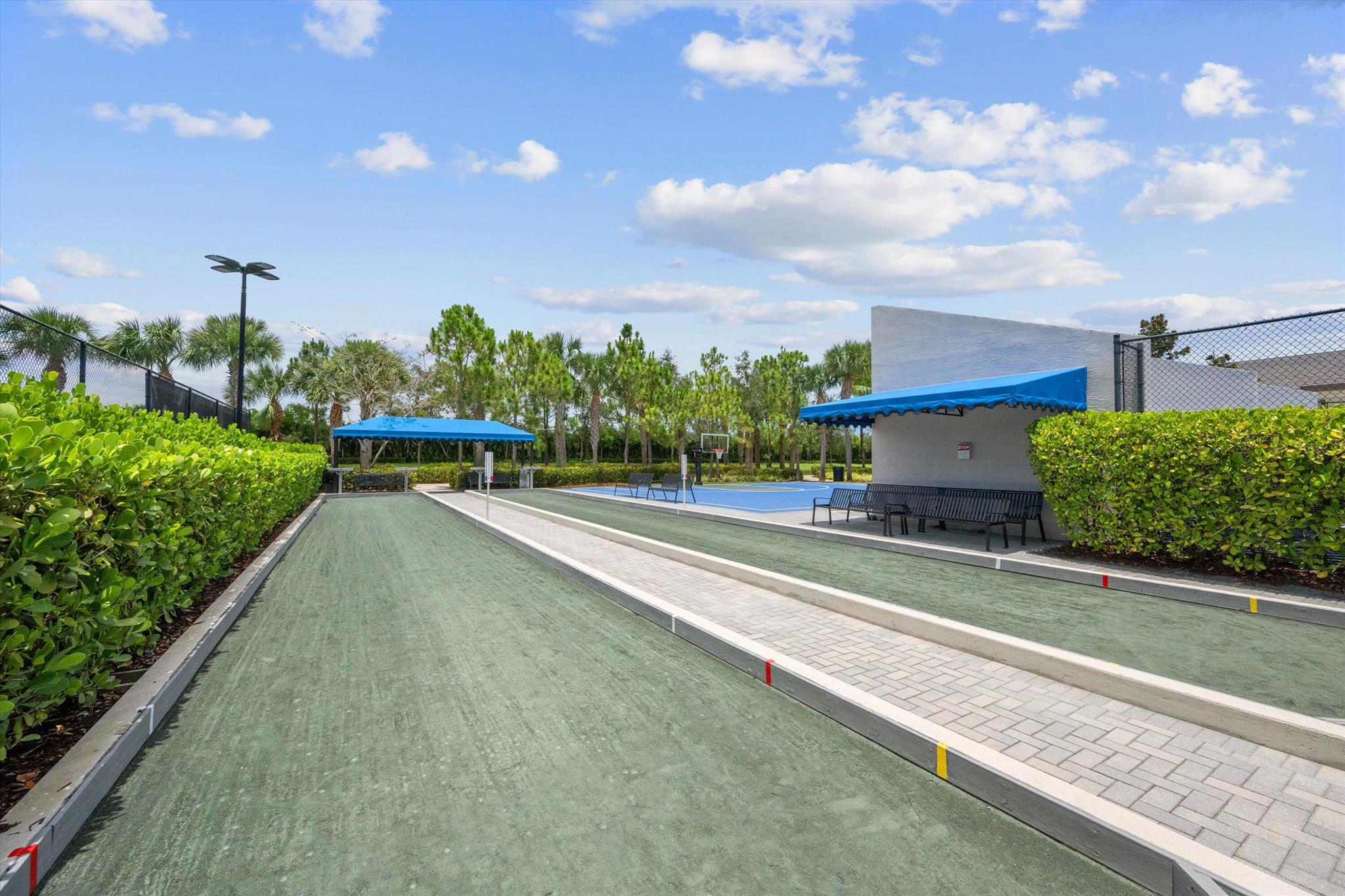 Valencia Bay - Residential